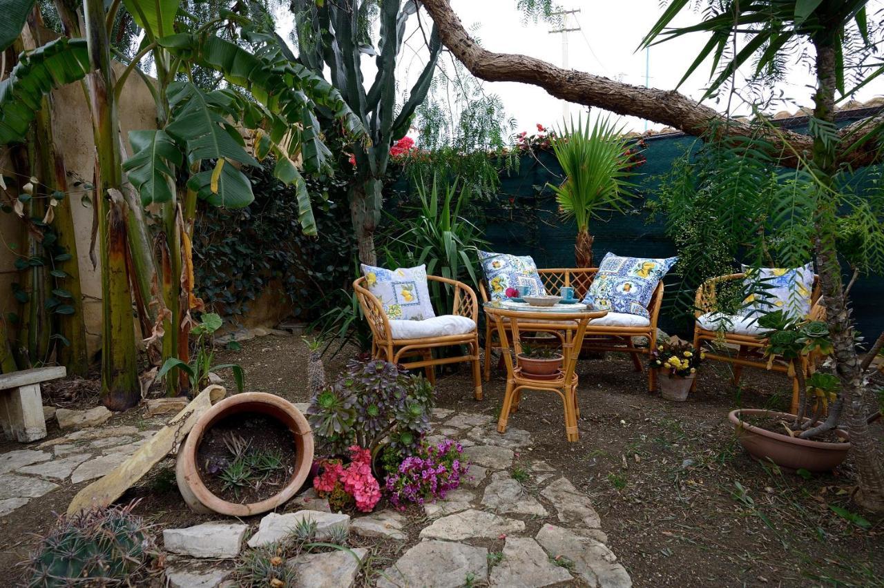 Lumie Di Sicilia Bed & Breakfast Porto Empedocle Eksteriør bilde