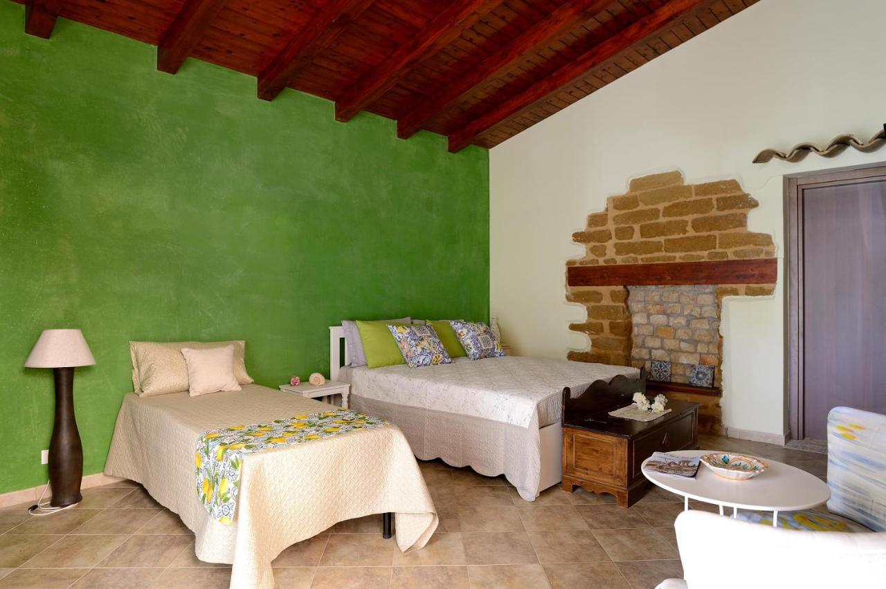 Lumie Di Sicilia Bed & Breakfast Porto Empedocle Eksteriør bilde